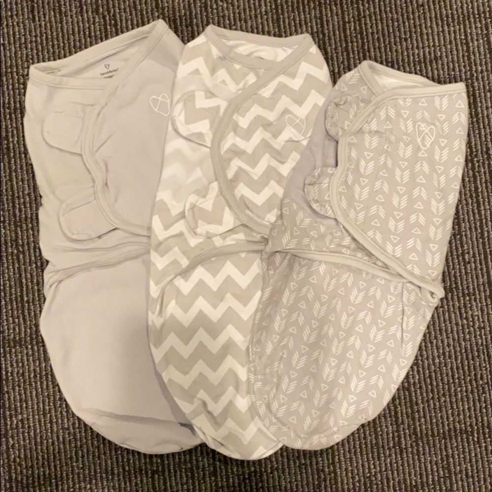 NWOT- SwaddleMe baby swaddles